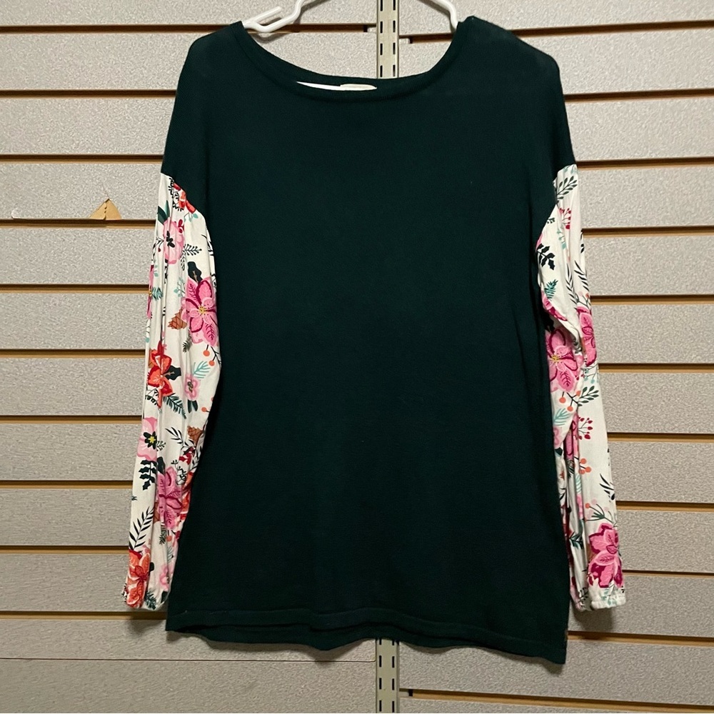 Matilda Jane Size Small Women’s Green & Floral Long Sleeve Shirt Top Blouse